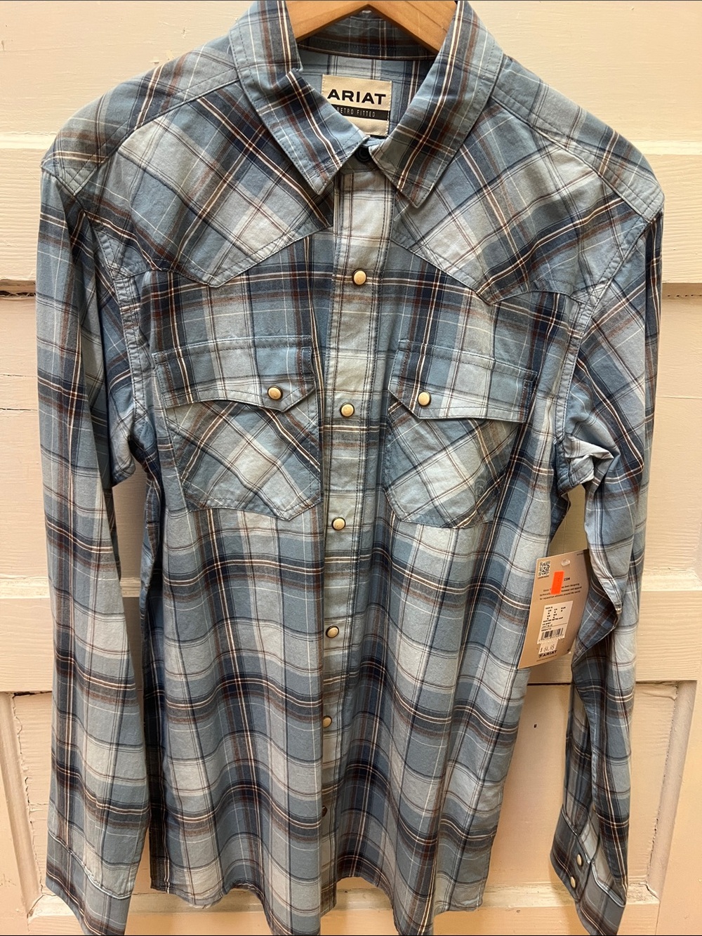 NWT M’s Ariat Hunter Retro Snap LS Shirt - Light Blue